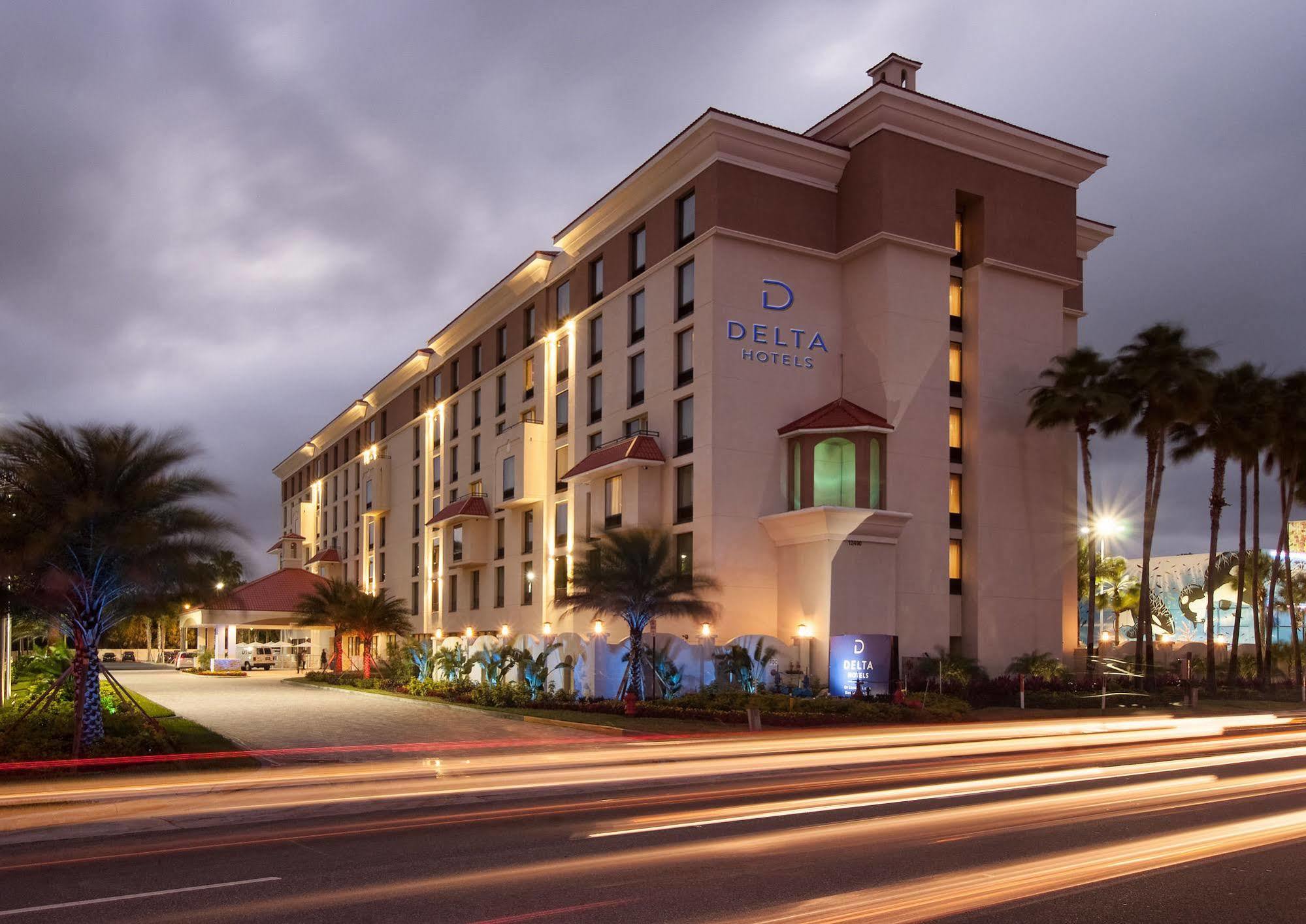 Delta Hotels By Marriott Orlando Lake Buena Vista Bagian luar foto